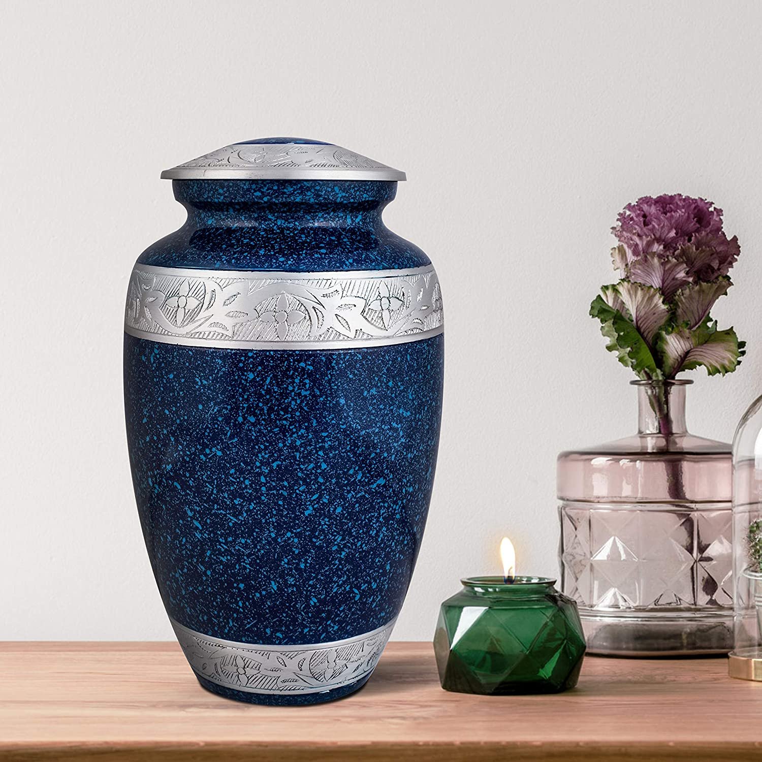 Urns